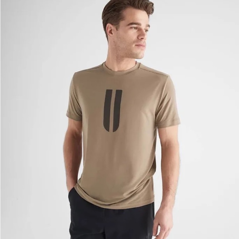 Nobull XL Men's Tan Graphic T-Shirt